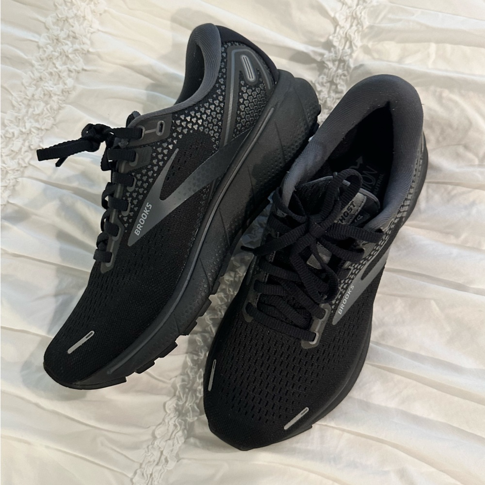 BROOKS GHOST 14 RUNNING SHOE - WOMEN'S